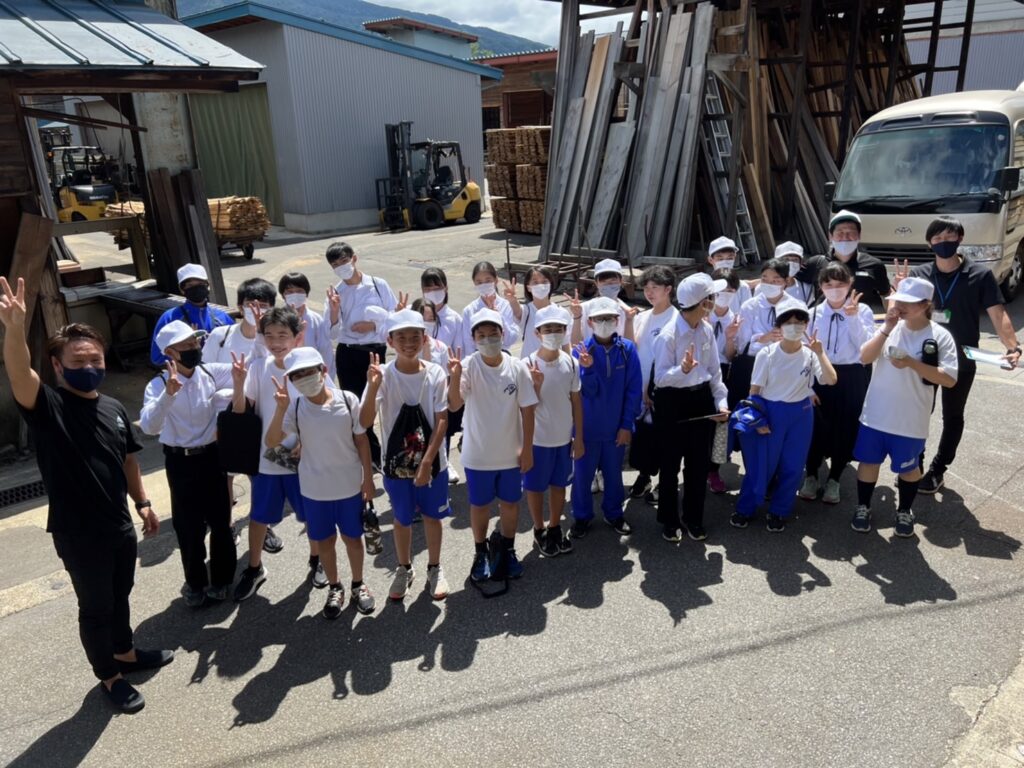 木島平中学校1年生の皆さんが、工場見学に来て下さいました！